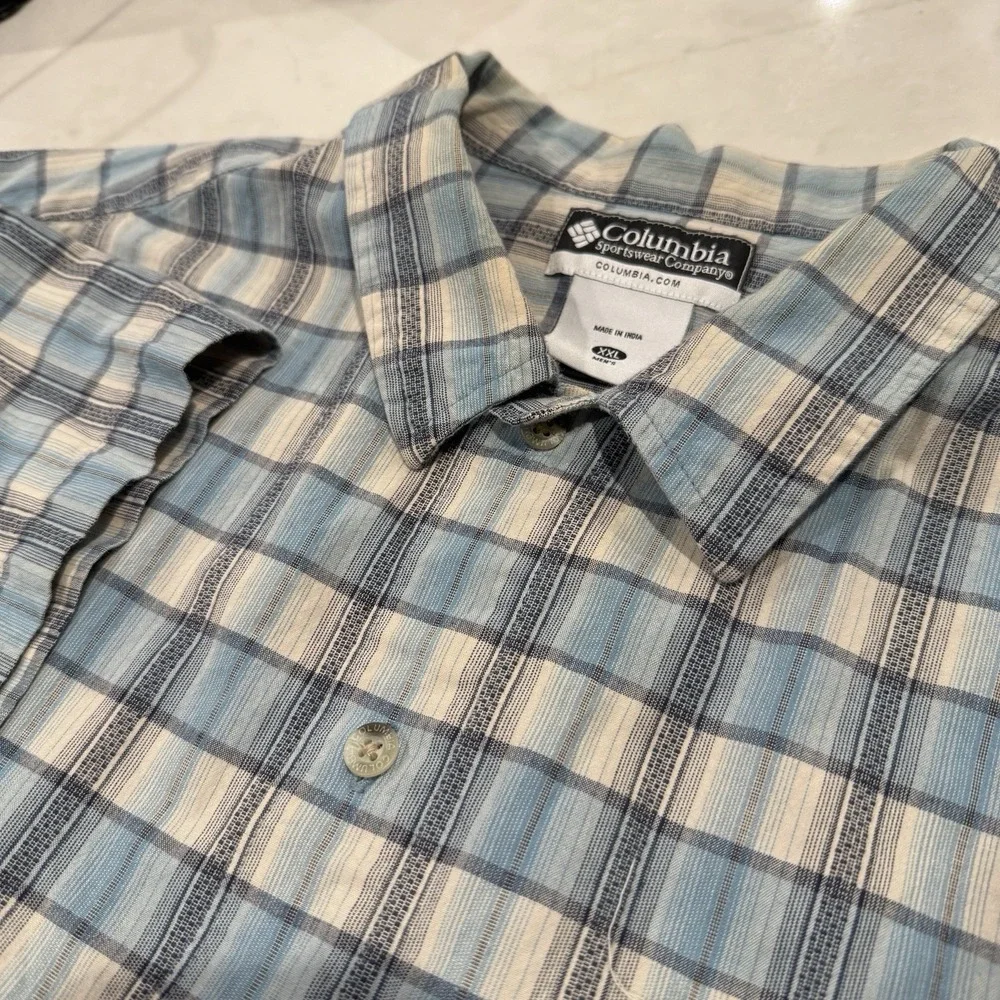 Columbia Short Sleeve Button Down Shirt‎ Mens XXL 2XL Hiking Travel Fishing